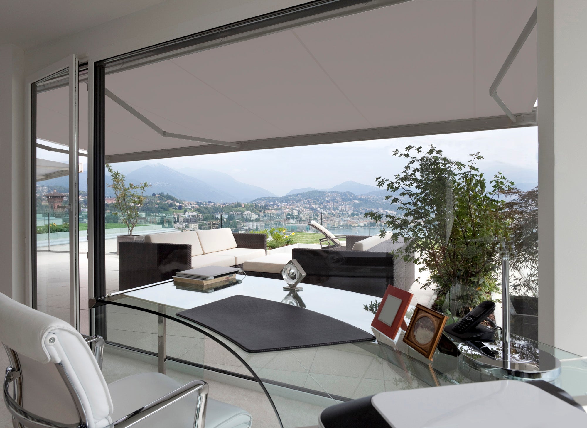 Slim Gray Series Retractable Awning image 0