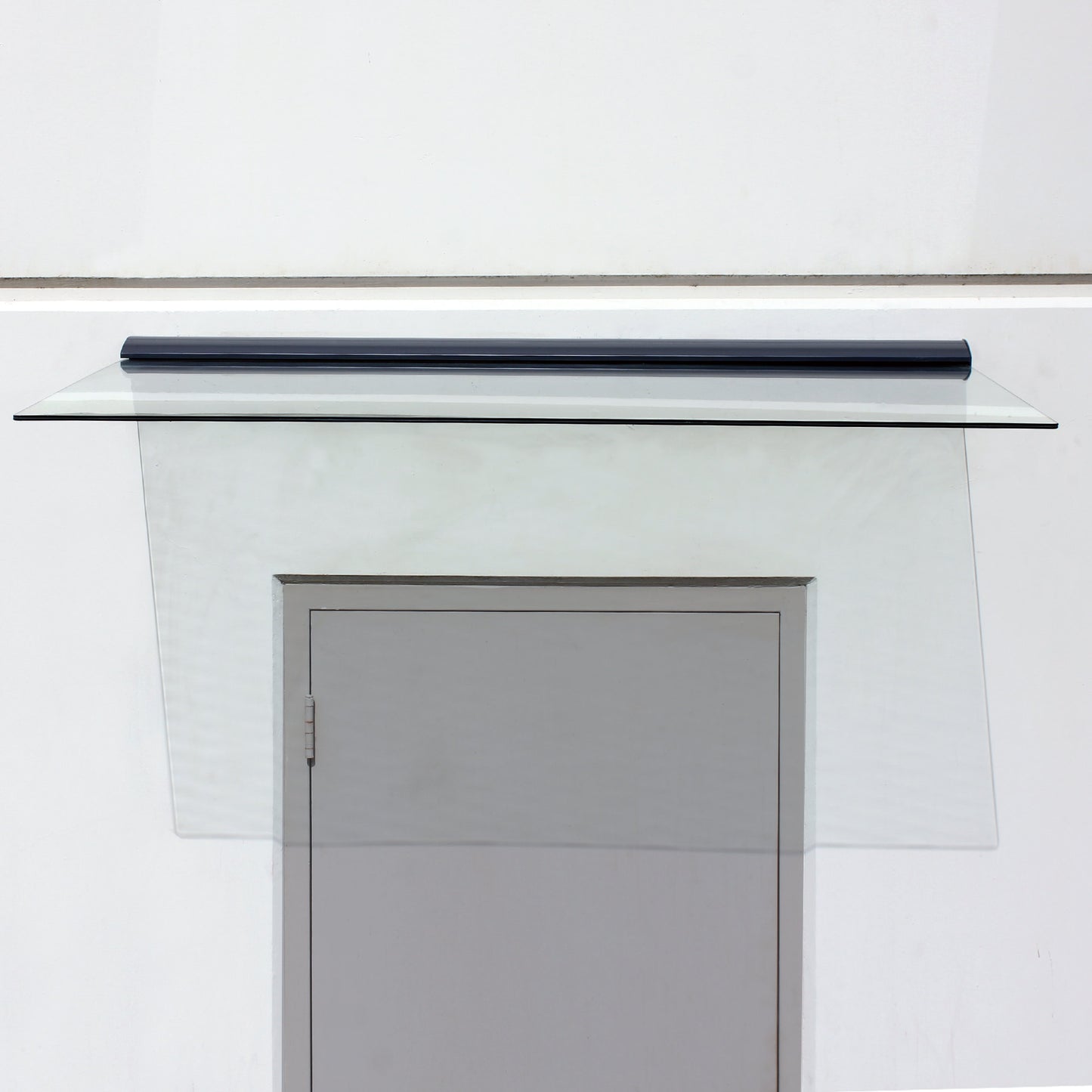 GA Series Tempered Glass Awning image 2